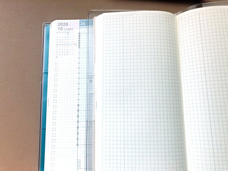 Jibun Techo Mini and Hobonichi Weeks grid comparison